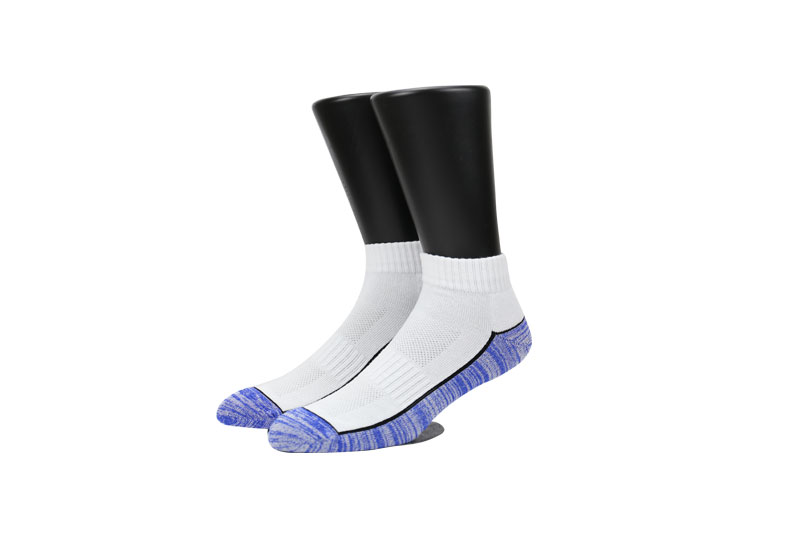 白色氨纶长款运动防滑垫袜